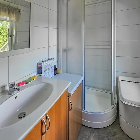 4 Bedroom Stunning In *