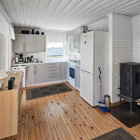 4 Bedroom Stunning In Hébergement de vacances *